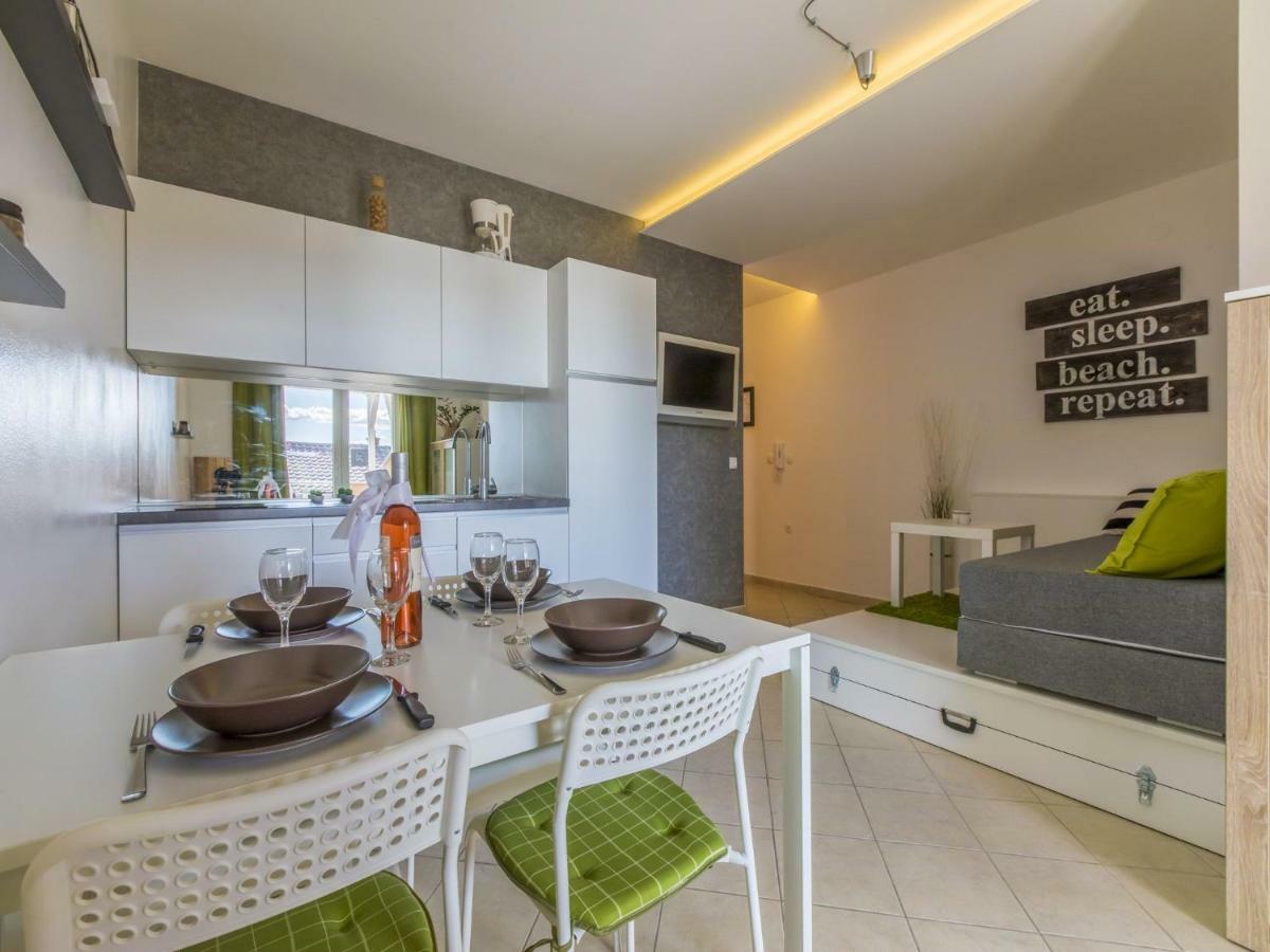 Apartment Color Green 德拉马利 外观 照片